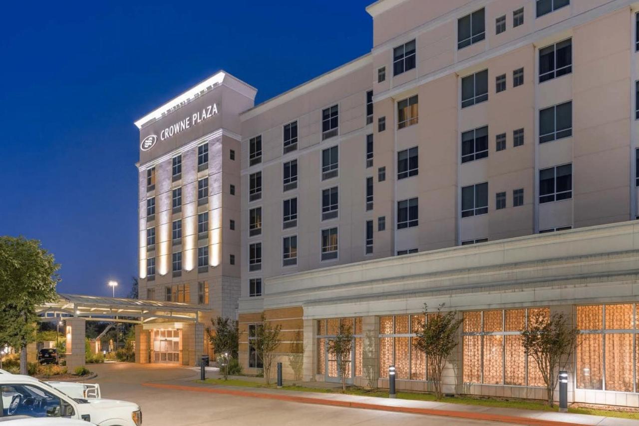 Crowne Plaza Shenandoah - The Woodlands Hotel Exterior photo