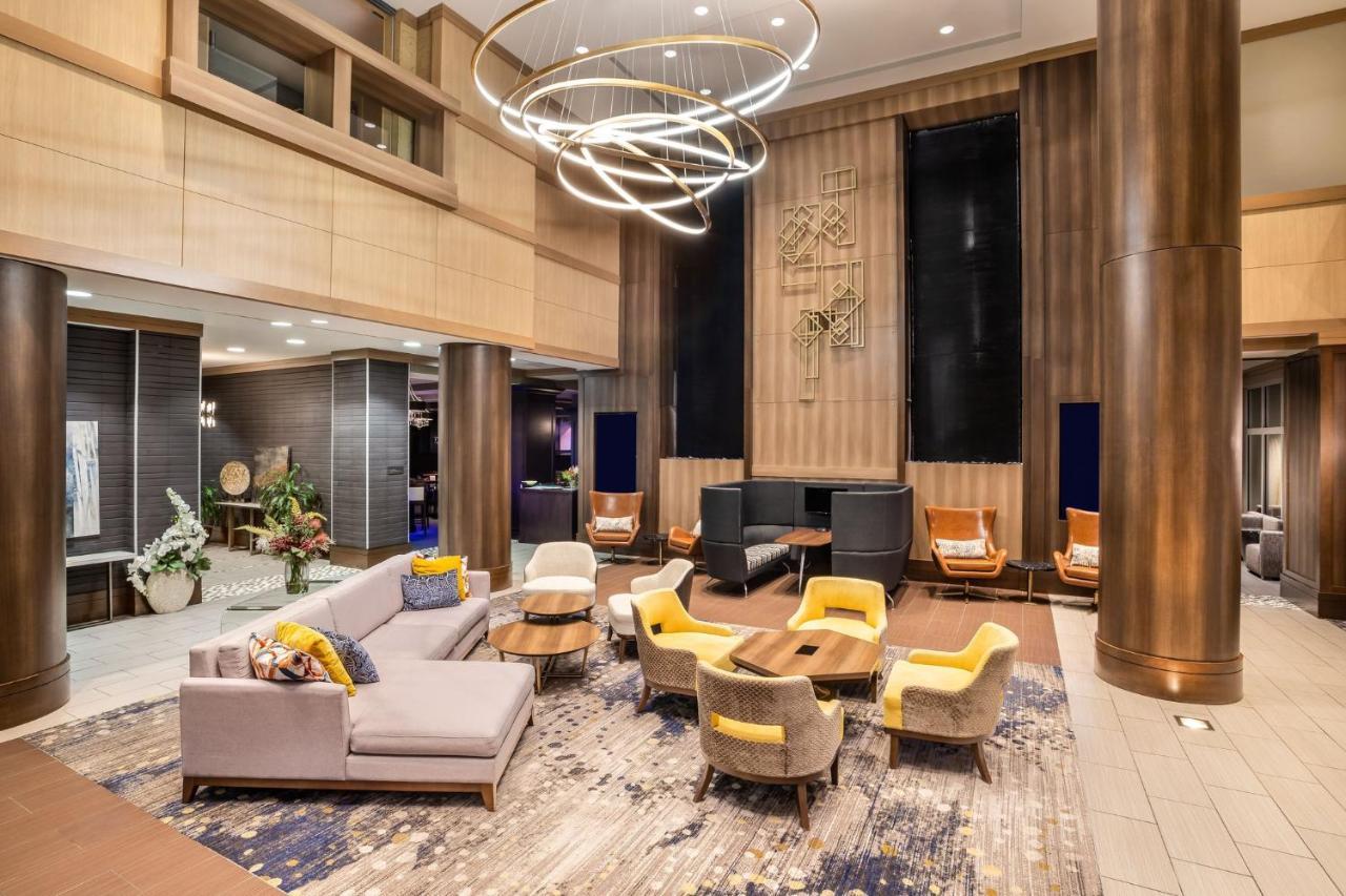 Crowne Plaza Shenandoah - The Woodlands Area By Ihg Hotel Exterior photo