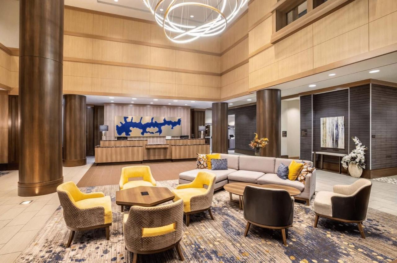 Crowne Plaza Shenandoah - The Woodlands Area By Ihg Hotel Exterior photo